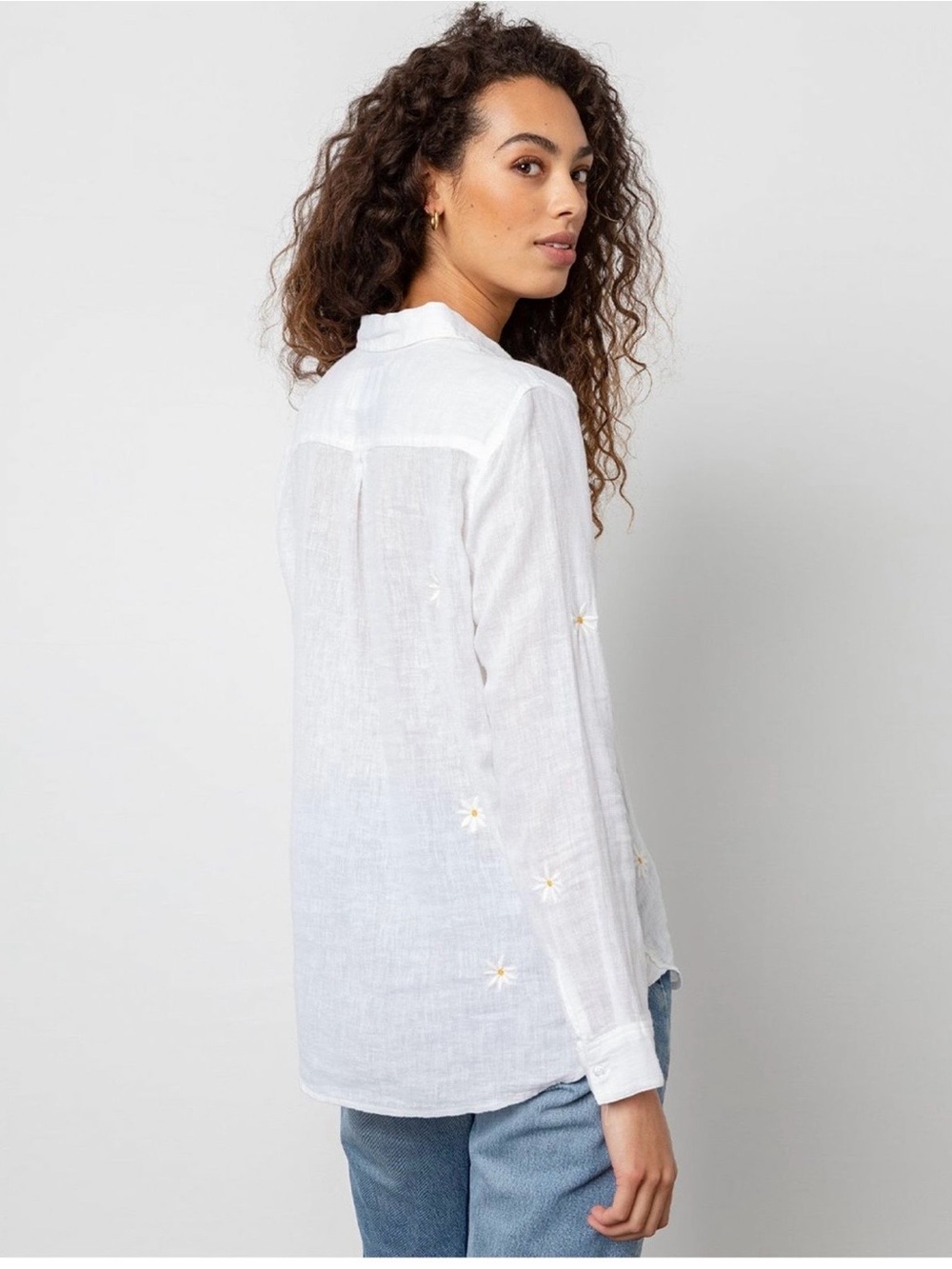 Rails Charli Linen Blend Button Down Shirt Daisy Embroidery Size Small - Picture 2 of 13